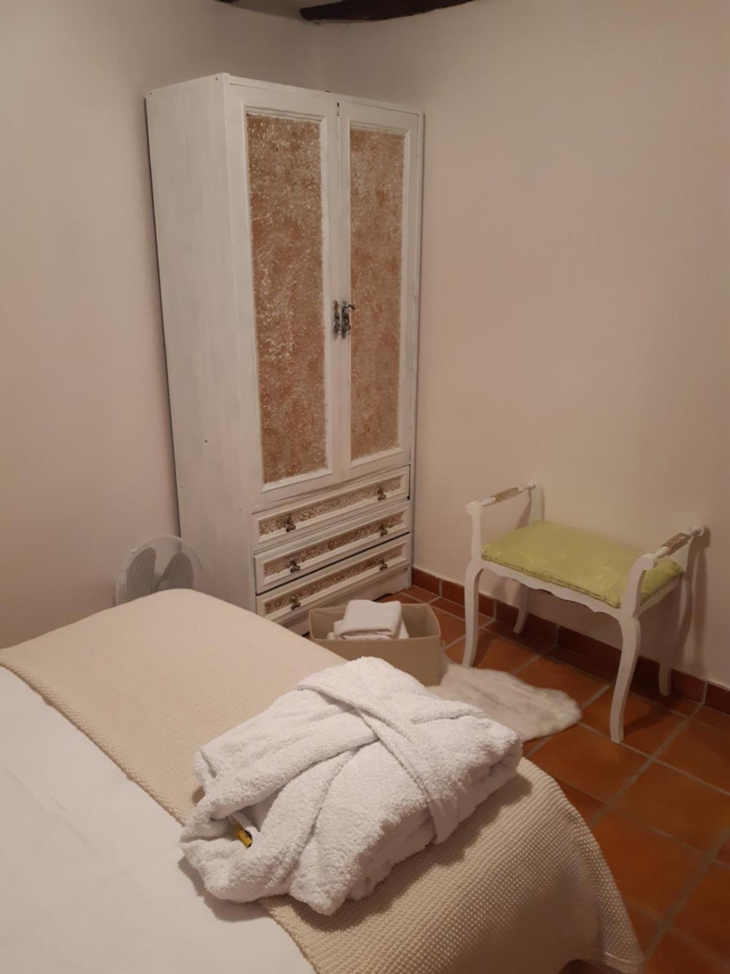 Musas Gastro Casa Rural Appartement Valdealgorfa Buitenkant foto